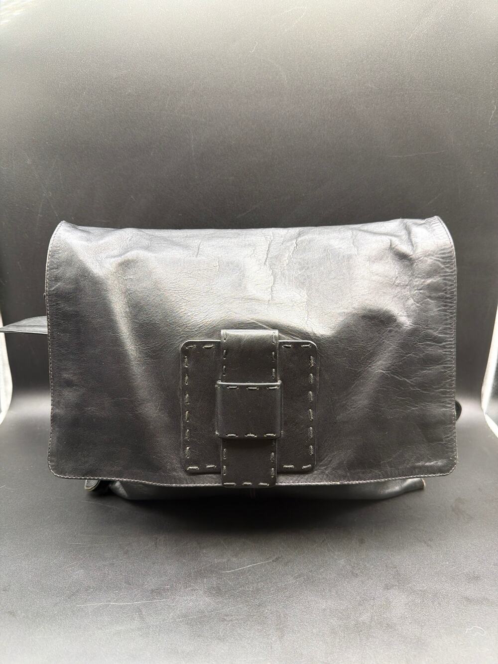 Vintage Kenneth Cole Black Genuine Leather Messenger Crossbody Shoulder Bag
